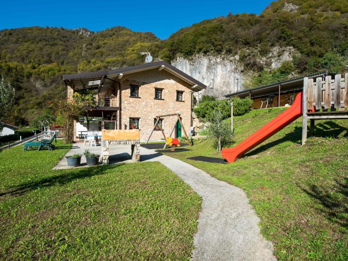 In A Green And Relaxing Atmosphere With Pool And Stunning Lake View Villa Marone Esterno foto