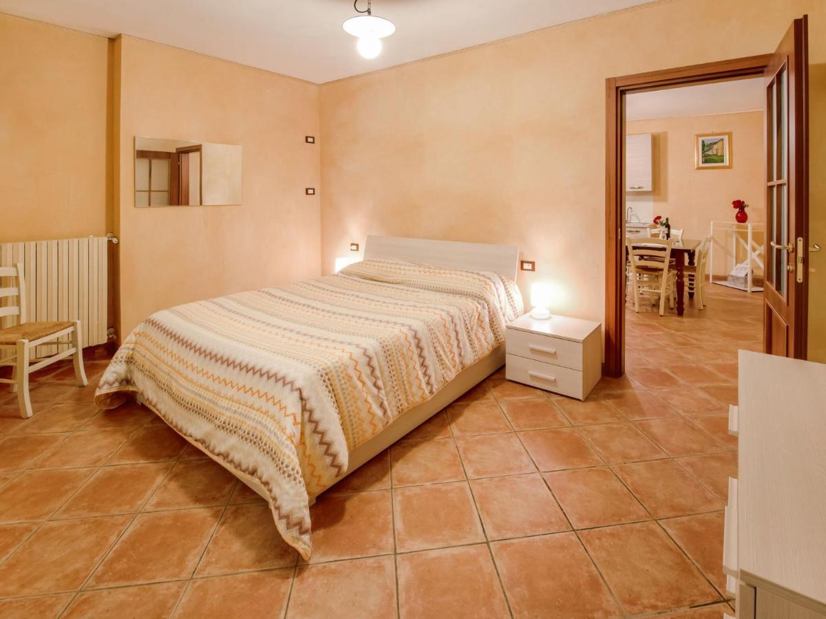 In A Green And Relaxing Atmosphere With Pool And Stunning Lake View Villa Marone Esterno foto